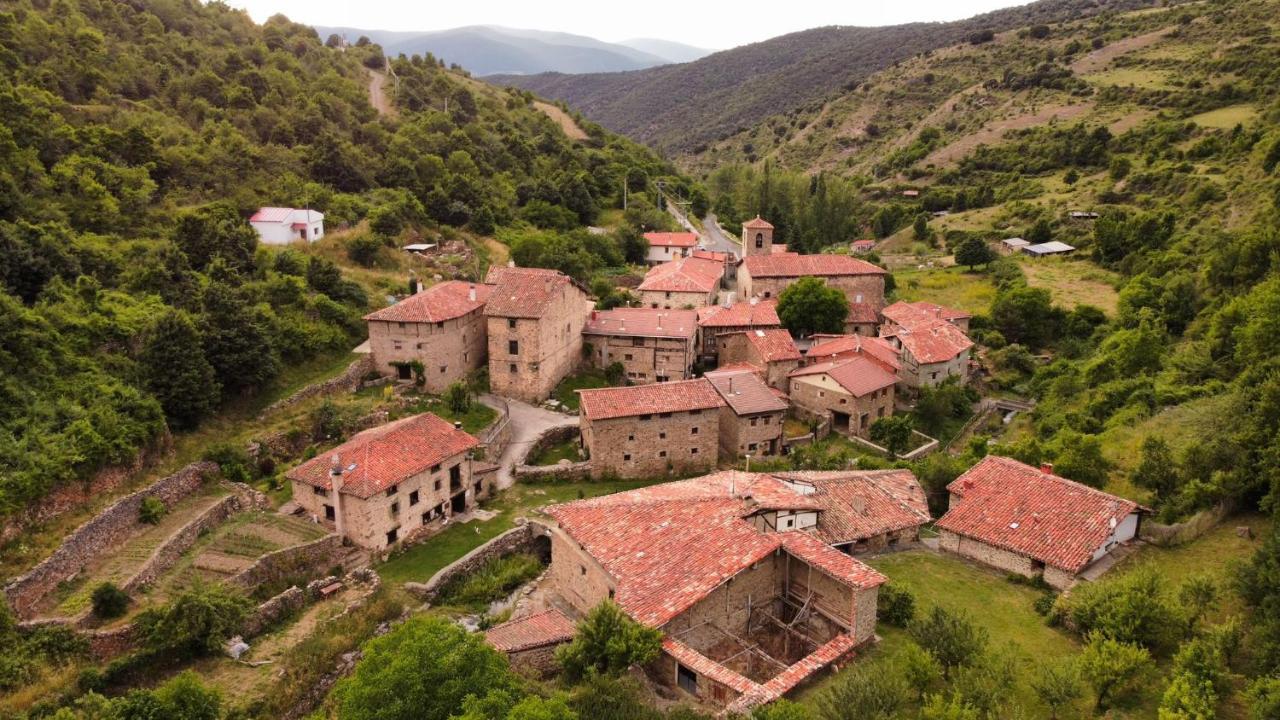 Aldeanueva de Cameros Posada De Urreci מראה חיצוני תמונה