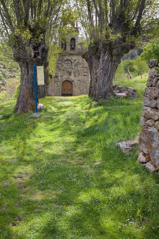 Aldeanueva de Cameros Posada De Urreci מראה חיצוני תמונה
